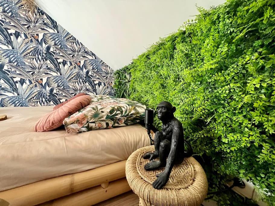 Nuit Dans La Jungle - Love Room Souppes-sur-Loing المظهر الخارجي الصورة